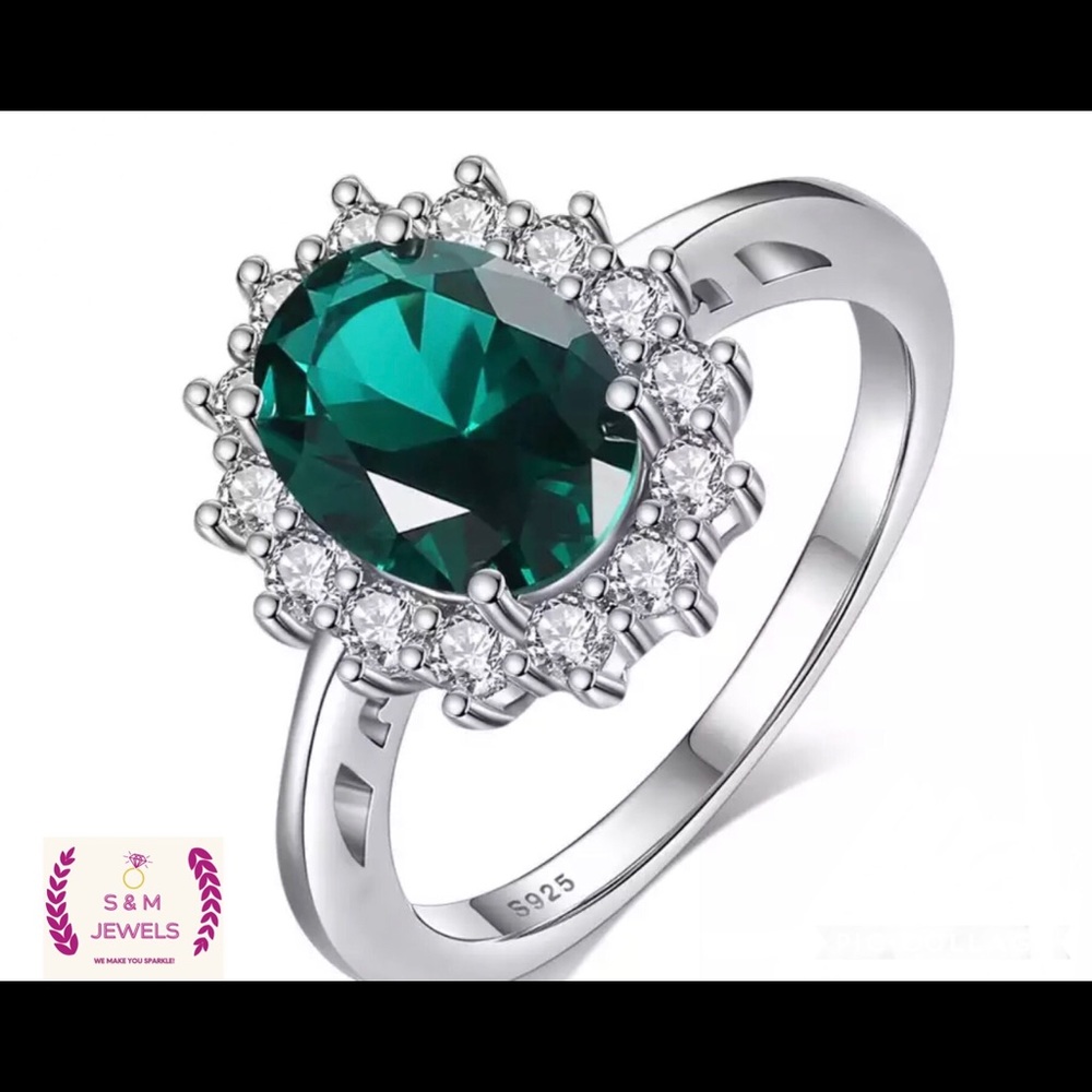 925 sterling silver 1.74ct Emerald Ring